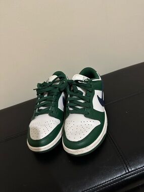 Nike Dunks White, Green and Navy Low-Top Sneakers